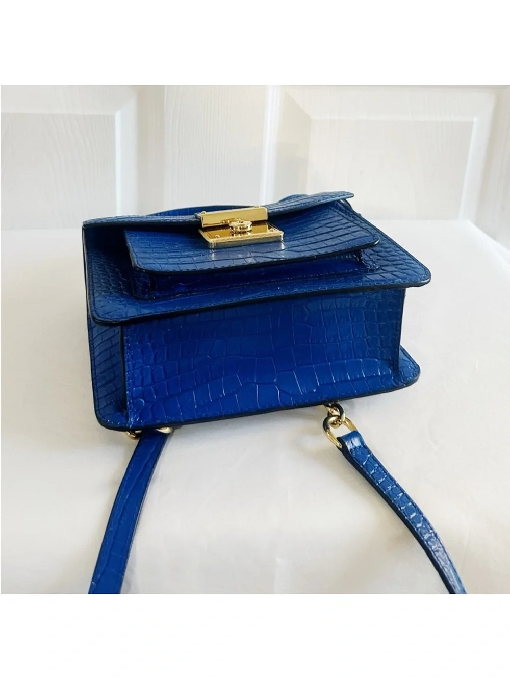 Lauren Ralph Lauren Blue Croc-Embossed Leather Top-Handle Bag with Gold Lock